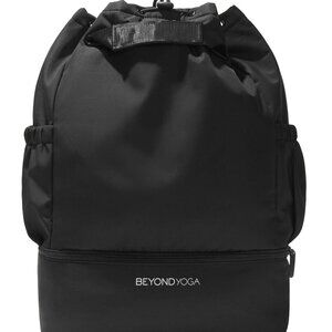 Beyond Yoga Convertible Gym Bag Black Women Backpack Large Size New With Tags